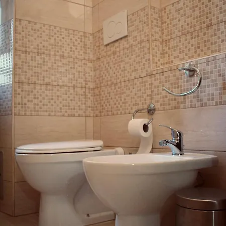 Semesterbostad Lavinia In Trastevere *